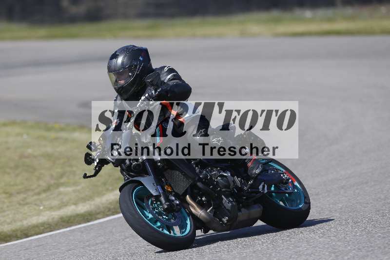 /01 02.04.2026 MAZ ADR/Gruppe gelb Gruppe gruen/86